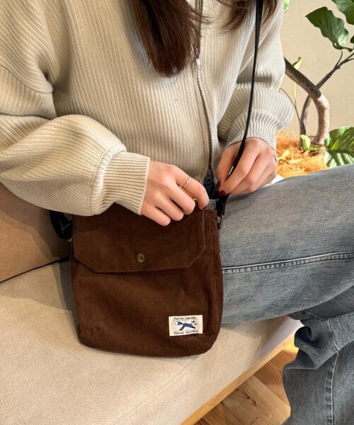 PENNEYS（ぺニーズ）の「【FOX】コーデュロイフラップミニショルダーBAG（ショルダーバッグ・レディース・ブラウン/ブラック/オフホワイト・ONE SIZE）」の16枚目の写真
