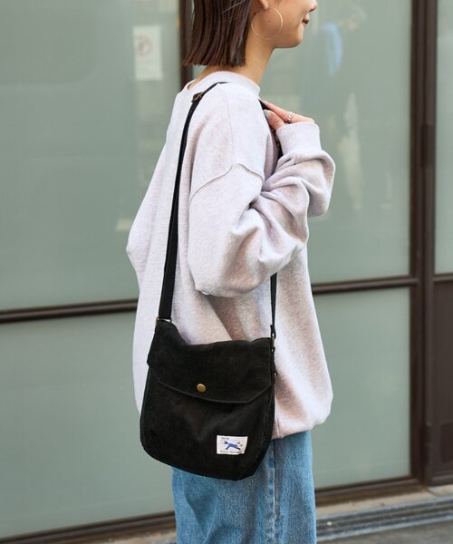 PENNEYS（ぺニーズ）の「【FOX】コーデュロイフラップミニショルダーBAG（ショルダーバッグ・レディース・ブラウン/ブラック/オフホワイト・ONE SIZE）」の21枚目の写真