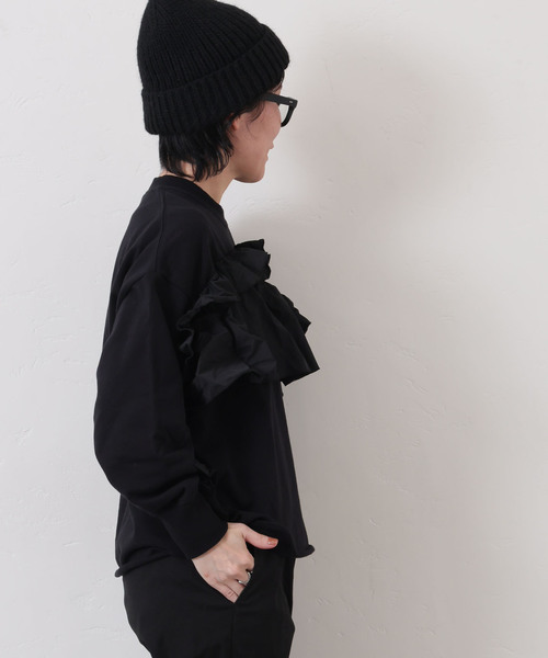 JOURNAL STANDARD LUXE（ジャーナルスタンダード　ラックス）の「タフタ フリルプルオーバー（その他トップス・レディース・ブラック/ネイビー/アイボリー・FREE）」の6枚目の写真