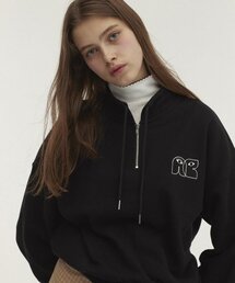 Between A and B（ビトウィーンエイアンドビー）の「ハイネックストリングスウェットシャツ[ブラック]（スウェット）」