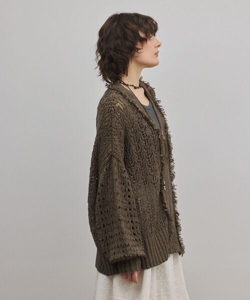 GRACE CONTINENTAL（グレースコンチネンタル）の「zipミドルニットカーディガン（カーディガン/ボレロ・レディース・ブラウン/キナリ・36）」の22枚目の写真