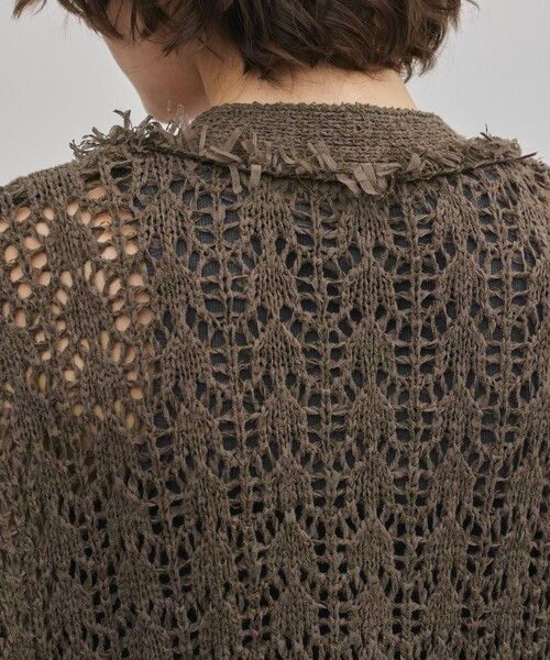 GRACE CONTINENTAL（グレースコンチネンタル）の「zipミドルニットカーディガン（カーディガン/ボレロ・レディース・ブラウン/キナリ・36）」の6枚目の写真