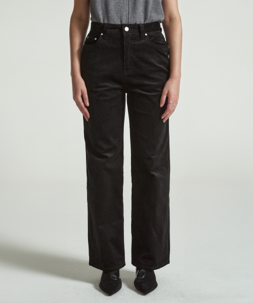FEIHEI(フェイヘイ)の「FEI CORDUROY CARPENTER PANTS BLACK(その他パンツ・レディース・ブラック・SMALL/MEDIUM/LARGE)」の2枚目の写真