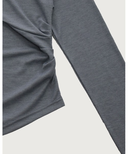 kiehtova（キエトヴァ）の「【kiehtova】ONE SHOULDER DRAPE TOPS/ワンショルダードレープトップス（Tシャツ/カットソー・レディース・サックスブルー/ブラック/ベージュ・FREE）」の10枚目の写真