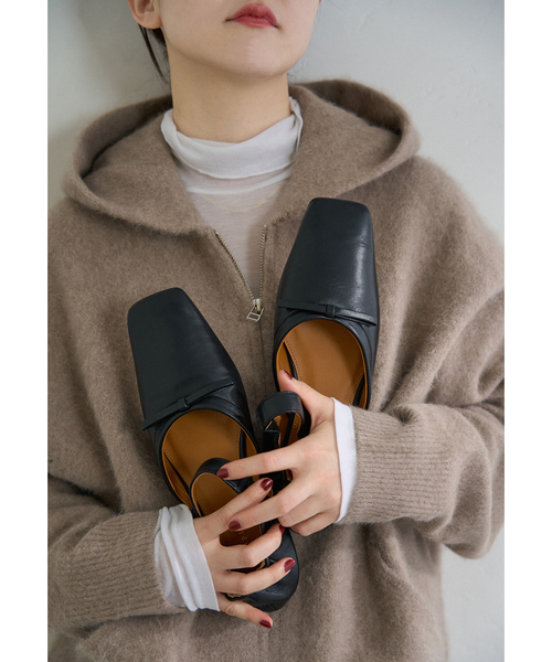 IENA(イエナ)の「PIPPICHIC/ピッピシック chou chou 2 シューズ(その他シューズ・レディース・ブラック・35.5/36.5/37.5)」の2枚目の写真