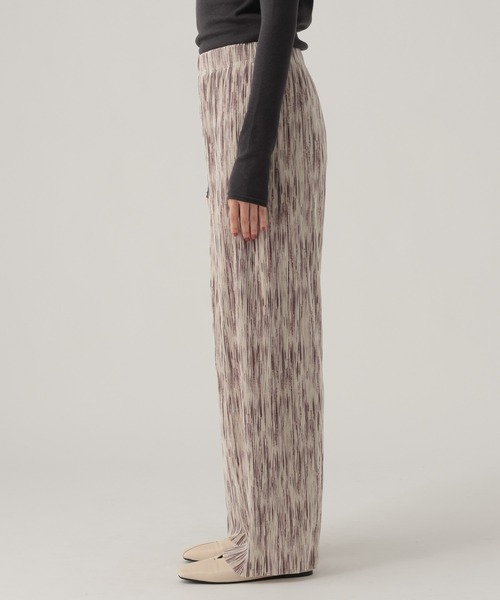 Elura（エルーラ）の「アコーディオン楊柳パンツ/621803（その他パンツ・レディース・アイボリー/ブラック・FREE）」の8枚目の写真