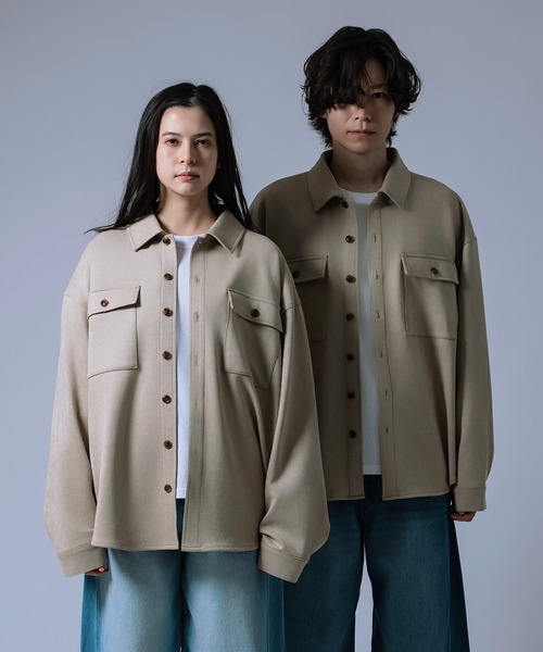 NULL(ヌル)の「【nl】【Unisex】スエード風ポンチダブルフラップポケシャツ(シャツ/ブラウス・メンズ・ベージュ/キャメル/ブラウン・MEDIUM/LARGE)」の1枚目の写真