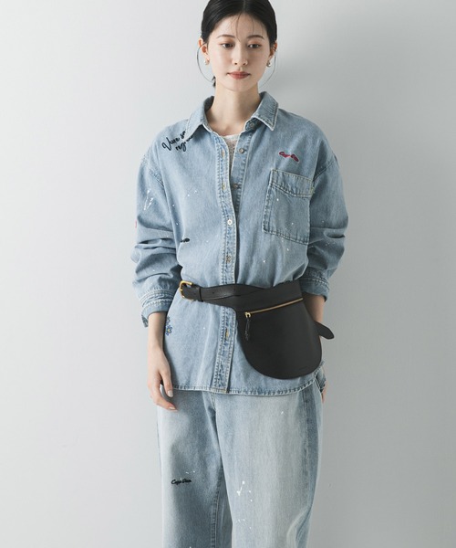 PICCADILLY（ピカデリー）の「『別注』PICCADILLY×URBAN RESEARCH　刺繍デニムシャツ（シャツ/ブラウス・レディース・ライトグレー/ライトインディゴブルー・FREE）」の7枚目の写真