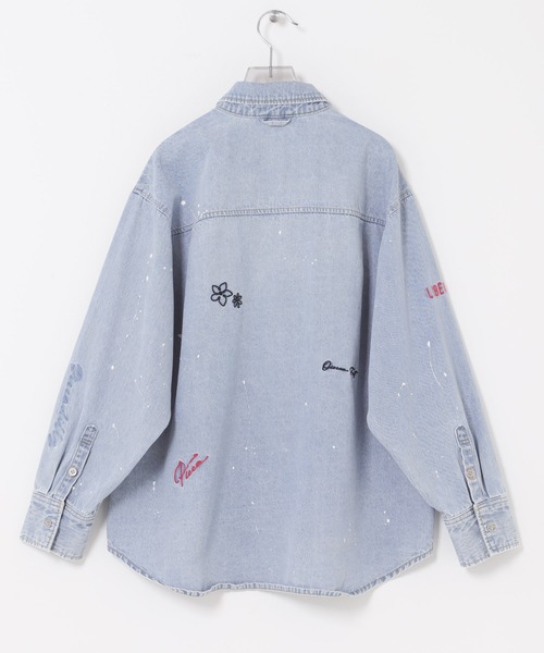 PICCADILLY（ピカデリー）の「『別注』PICCADILLY×URBAN RESEARCH　刺繍デニムシャツ（シャツ/ブラウス・レディース・ライトグレー/ライトインディゴブルー・FREE）」の4枚目の写真