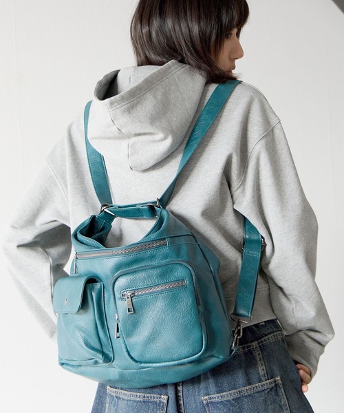 PBLIM（ページボーイリム）の「《UNISEX/３WAYで使える》７ポケットショルダーバッグ（ショルダーバッグ・レディース・ブラック/ブラウン/ターコイズブルー・FREE）」の3枚目の写真