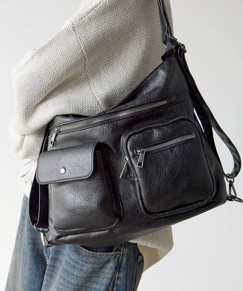 PBLIM（ページボーイリム）の「《UNISEX/３WAYで使える》７ポケットショルダーバッグ（ショルダーバッグ・レディース・ブラック/ブラウン/ターコイズブルー・FREE）」の5枚目の写真