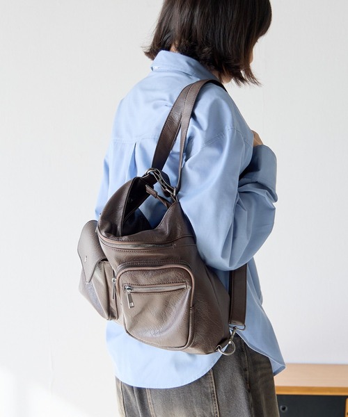 PBLIM（ページボーイリム）の「《UNISEX/３WAYで使える》７ポケットショルダーバッグ（ショルダーバッグ・レディース・ブラック/ブラウン/ターコイズブルー・FREE）」の19枚目の写真