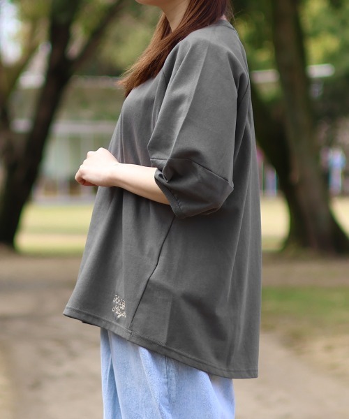KRIFF MAYER Lady's Collection(クリフメイヤーレディースコレクション)の「【汗染み防止・撥水】ウェットプロテクトランタンスリーブT(Tシャツ/カットソー・レディース・マスタード/チャコール/グレー/オフホワイト/カラフル/ブルー/ネイビー・MEDIUM/SMALL/LARGE)」の9枚目の写真