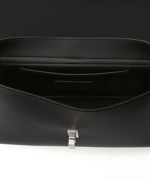 VIS（ビス）の「【新色追加】【軽量】ひねり金具ワンハンドルミニショルダーバッグ/2WAY（ショルダーバッグ・レディース・ブラック/ベージュ/ブラック系その他/グレー系その他/キャメル・FREE）」の20枚目の写真