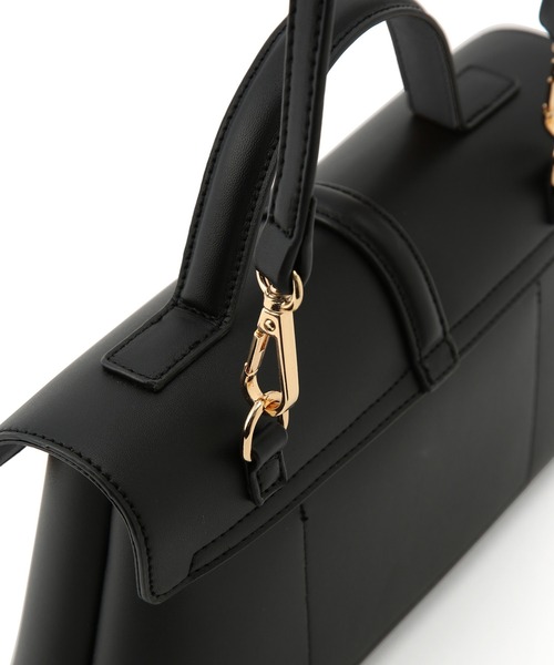 VIS（ビス）の「【新色追加】【軽量】ひねり金具ワンハンドルミニショルダーバッグ/2WAY（ショルダーバッグ・レディース・ブラック/ベージュ/ブラック系その他/グレー系その他/キャメル・FREE）」の8枚目の写真