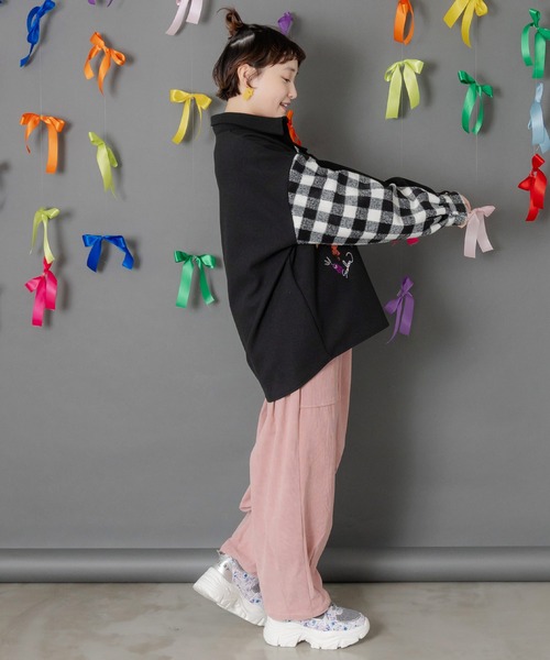 ScoLar(スカラー)の「153766:POP刺繍×チェック柄シャツ(ブルゾン・レディース・チャコールグレー/ブラック/アイボリー・M)」の5枚目の写真