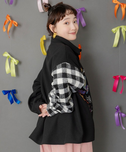 ScoLar(スカラー)の「153766:POP刺繍×チェック柄シャツ(ブルゾン・レディース・チャコールグレー/ブラック/アイボリー・M)」の6枚目の写真