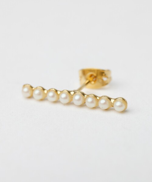 Rouge vif(ルージュヴィフ)の「【Caline Paris/カリーヌパリ 】vintage 8連パールピアス/両耳(ピアス(両耳用)・レディース・ゴールド・フリー)」の6枚目の写真