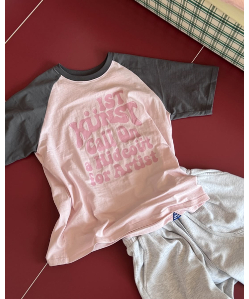 ISTKUNST（イストクンスト）の「HIDEOUT RAGLAN TEE_PINK(IK2EMMT503A)（Tシャツ/カットソー・レディース・ピンク・S/M/L）」の3枚目の写真
