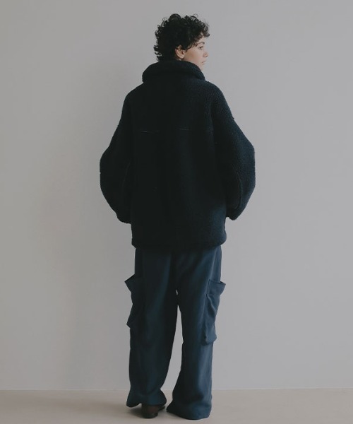 ETRE TOKYO(エトレトウキョウ)の「バックサテンリラクシーカーゴパンツ(その他パンツ・レディース・ネイビー/イエロー/グレイッシュベージュ・M/S)」の12枚目の写真