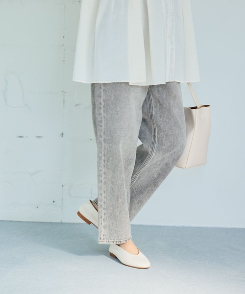 studio CLIP（スタディオクリップ）の「テーパード甘織りデニムパンツ[プチ・プラスサイズあり]《CLIP denim》（デニムパンツ・レディース・グレー系その他/ライトブルー・PL/PM/XXX-LARGE/XX-LARGE/X-LARGE/LARGE/MEDIUM）」の5枚目の写真