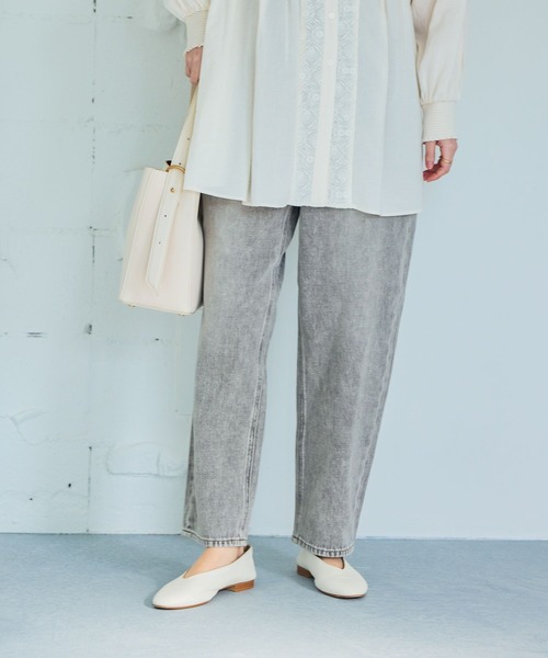 studio CLIP（スタディオクリップ）の「テーパード甘織りデニムパンツ[プチ・プラスサイズあり]《CLIP denim》（デニムパンツ・レディース・グレー系その他/ライトブルー・PL/PM/XXX-LARGE/XX-LARGE/X-LARGE/LARGE/MEDIUM）」の6枚目の写真