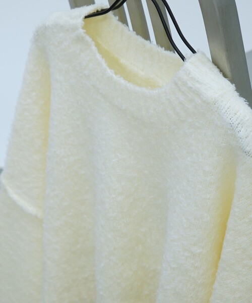 abahouse mavie（アバハウスマヴィ）の「ﾌﾞｰｸﾚﾜｲﾄﾞｽﾘｰﾌﾞﾆｯﾄ（ニット/セーター・レディース・ホワイト/ピンク/ライトグレー・フリー）」の6枚目の写真