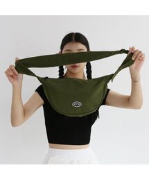 AROUND TO B（アラウンドトゥビー）の「ネロクロスバッグ カーキ（メッセンジャーバッグ）」