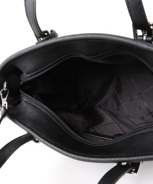 MICHAEL KORS（マイケルコース）の「JET SET TRAVEL XS CRYL CONV TZ TOTE トートバッグ（トートバッグ・レディース・ブラック・FREE）」の4枚目の写真