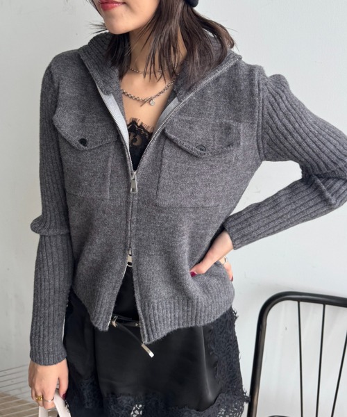 SHAGGIE（シャギー）の「スタンドカラーハイネックジップニット（カーディガン/ボレロ・レディース・ホワイト/グリーン/グレー・FREE）」の11枚目の写真