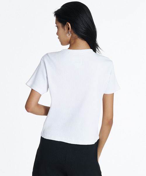 DC(ディーシー)の「DC/ディーシー 半袖 Tシャツ ワンポイント ロゴ LST262306(Tシャツ/カットソー・レディース・ブラック/スミクロ/ウッドランド/ピンク/ホワイト/ヘザーグレー・M/S)」の9枚目の写真