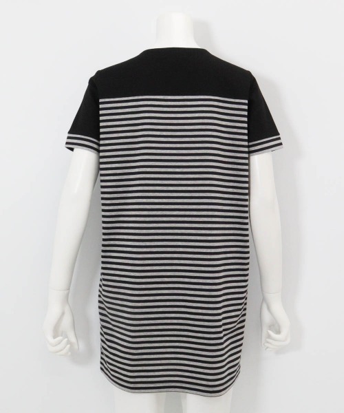 Picone CLUB(ピッコーネクラブ)の「バックボーダー切替冷感チュニック(Tシャツ/カットソー・レディース・カーキ/ブラック/ネイビー・13号/11号/9号)」の17枚目の写真