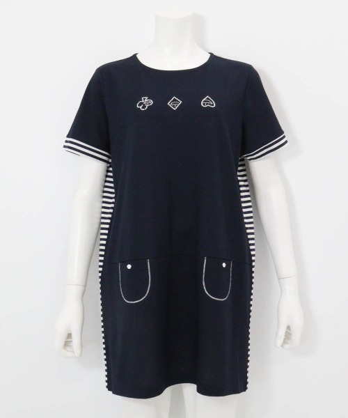 Picone CLUB(ピッコーネクラブ)の「バックボーダー切替冷感チュニック(Tシャツ/カットソー・レディース・カーキ/ブラック/ネイビー・13号/11号/9号)」の20枚目の写真