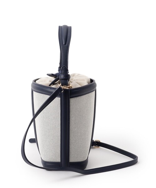 Reflect（リフレクト）の「【ショルダー付き】バケット型ワンショルダーバッグ（ショルダーバッグ・レディース・キャメル/ネイビー・00）」の12枚目の写真