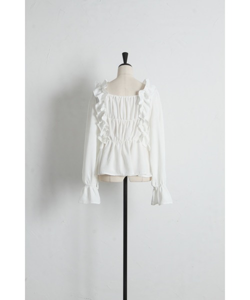 tocco closet(トッコ クローゼット)の「【ZOZO限定】サイドリボンスクエアネックシャーリングフリルブラウス(シャツ/ブラウス・レディース・ブラック/ピンク/オフホワイト・M)」の8枚目の写真