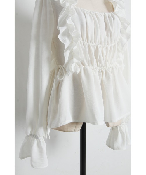 tocco closet(トッコ クローゼット)の「【ZOZO限定】サイドリボンスクエアネックシャーリングフリルブラウス(シャツ/ブラウス・レディース・ブラック/ピンク/オフホワイト・M)」の12枚目の写真