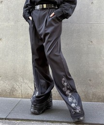 REZEN（リゼン）の「菊刺繍フレアパンツ（その他パンツ）」