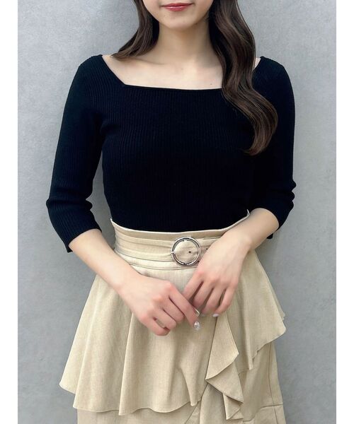 dazzlin（ダズリン）の「バックレースアップタイトニット（ニット/セーター・レディース・ブラック/グレー/オフホワイト/ラベンダー/ピンク・FREE）」の2枚目の写真