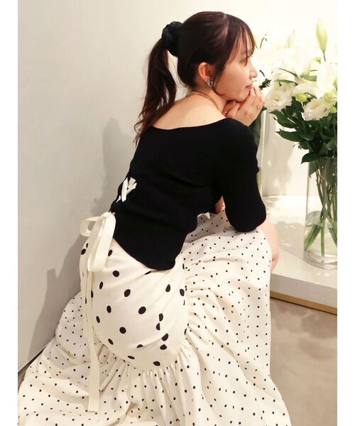 dazzlin（ダズリン）の「バックレースアップタイトニット（ニット/セーター・レディース・ブラック/グレー/オフホワイト/ラベンダー/ピンク・FREE）」の6枚目の写真