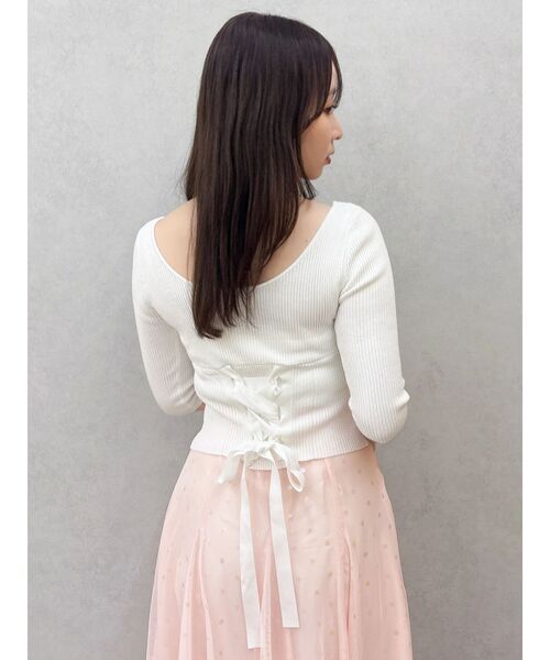 dazzlin（ダズリン）の「バックレースアップタイトニット（ニット/セーター・レディース・ブラック/グレー/オフホワイト/ラベンダー/ピンク・FREE）」の9枚目の写真