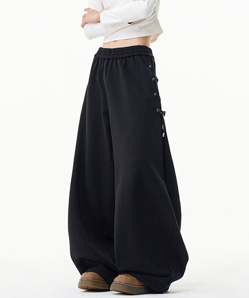 neos（ネオス）の「【neos】ユニセックス サイド レースアップ ルーズ ワイド スウェット パンツ メンズ レディース（スウェットパンツ・メンズ・ブラック/グレー・MEDIUM/LARGE/X-LARGE）」の12枚目の写真