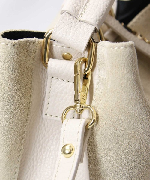 Gready Brilliant（グレディブリリアン）の「キーチェーン付ミニバック（ショルダーバッグ・レディース・ベージュ・FREE）」の7枚目の写真