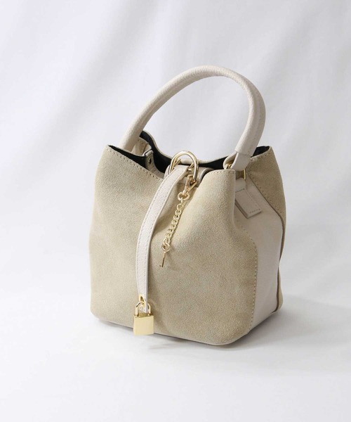 Gready Brilliant（グレディブリリアン）の「キーチェーン付ミニバック（ショルダーバッグ・レディース・ベージュ・FREE）」の16枚目の写真