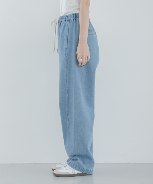 URBAN RESEARCH Sonny Label（アーバンリサーチサニーレーベル）の「イージーカーブデニムパンツ（その他パンツ・レディース・インディゴブルー/ライトインディゴブルー・36/38）」の13枚目の写真