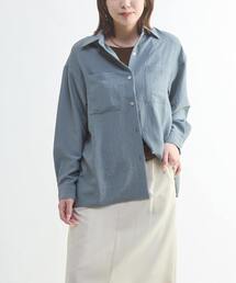 BACK SLIT SATIN SHIRT