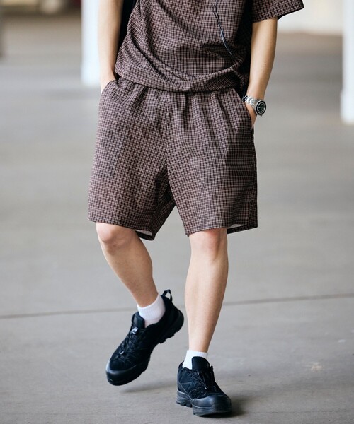 FREAK'S STORE（フリークスストア）の「限定展開 AiRide/エアライド パッカブル セットアップ / クルーネックプルオーバー / ショーツ（その他トップス・メンズ・チャコールグレー/グレイッシュベージュ/ブラウン系その他/グレー系その他/ブラック/ネイビー・MEDIUM/SMALL/LARGE）」の21枚目の写真