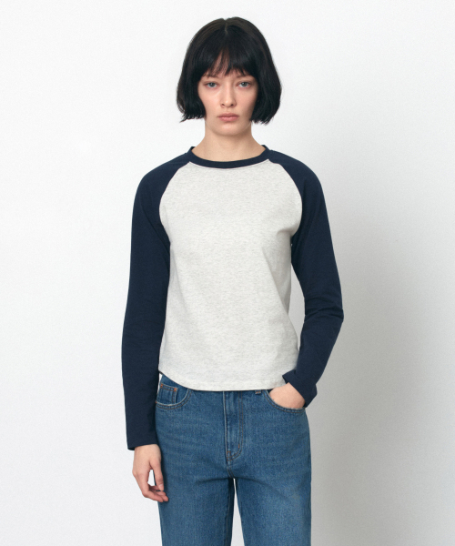 SIYAZU(シヤジュ)の「SITP5244 スリムラグラン配色Tシャツ_Navy(Tシャツ/カットソー・レディース・ネイビー・ONE)」の4枚目の写真