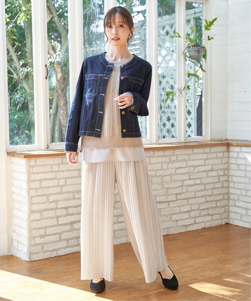 ikka（イッカ）の「ストレッチデニムノーカラーシャウター【親子コーデ】（デニムジャケット・レディース・ネイビー/ブルー/アイボリー・M/L）」の9枚目の写真