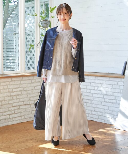 ikka（イッカ）の「ストレッチデニムノーカラーシャウター【親子コーデ】（デニムジャケット・レディース・ネイビー/ブルー/アイボリー・M/L）」の11枚目の写真