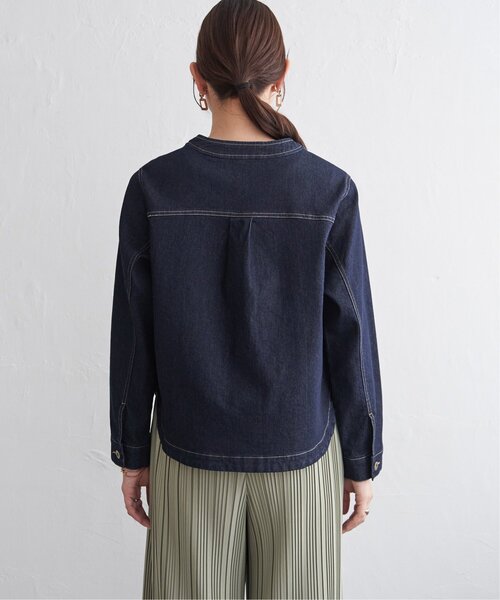 ikka（イッカ）の「ストレッチデニムノーカラーシャウター【親子コーデ】（デニムジャケット・レディース・ネイビー/ブルー/アイボリー・M/L）」の18枚目の写真